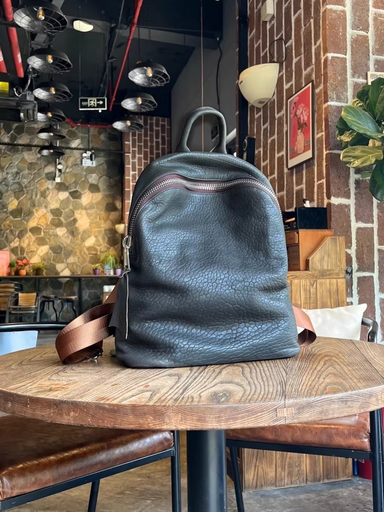 Мягкий повседневный рюкзак из  – обзор и цена Leather Work Bag